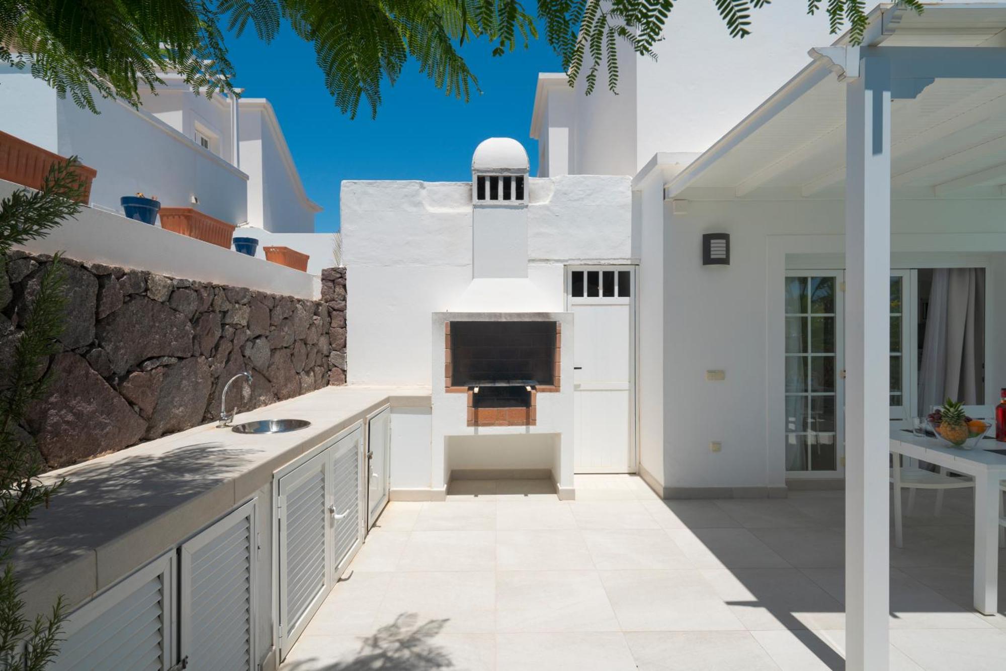 Villa Charlana Puerto del Carmen  Exteriör bild